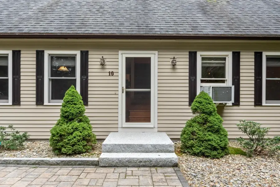 10 Hog Hill Rd, Pepperell, MA 01463 - #3