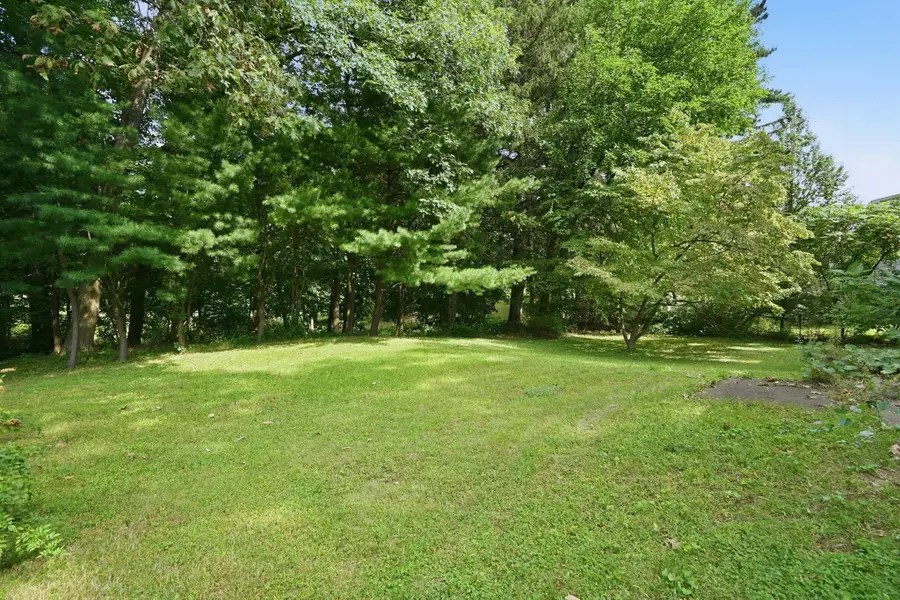 46 Spencer St, Agawam, MA 01001 - #3