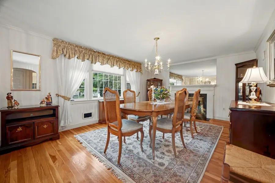 9 Fern St, Natick, MA 01760 - #3