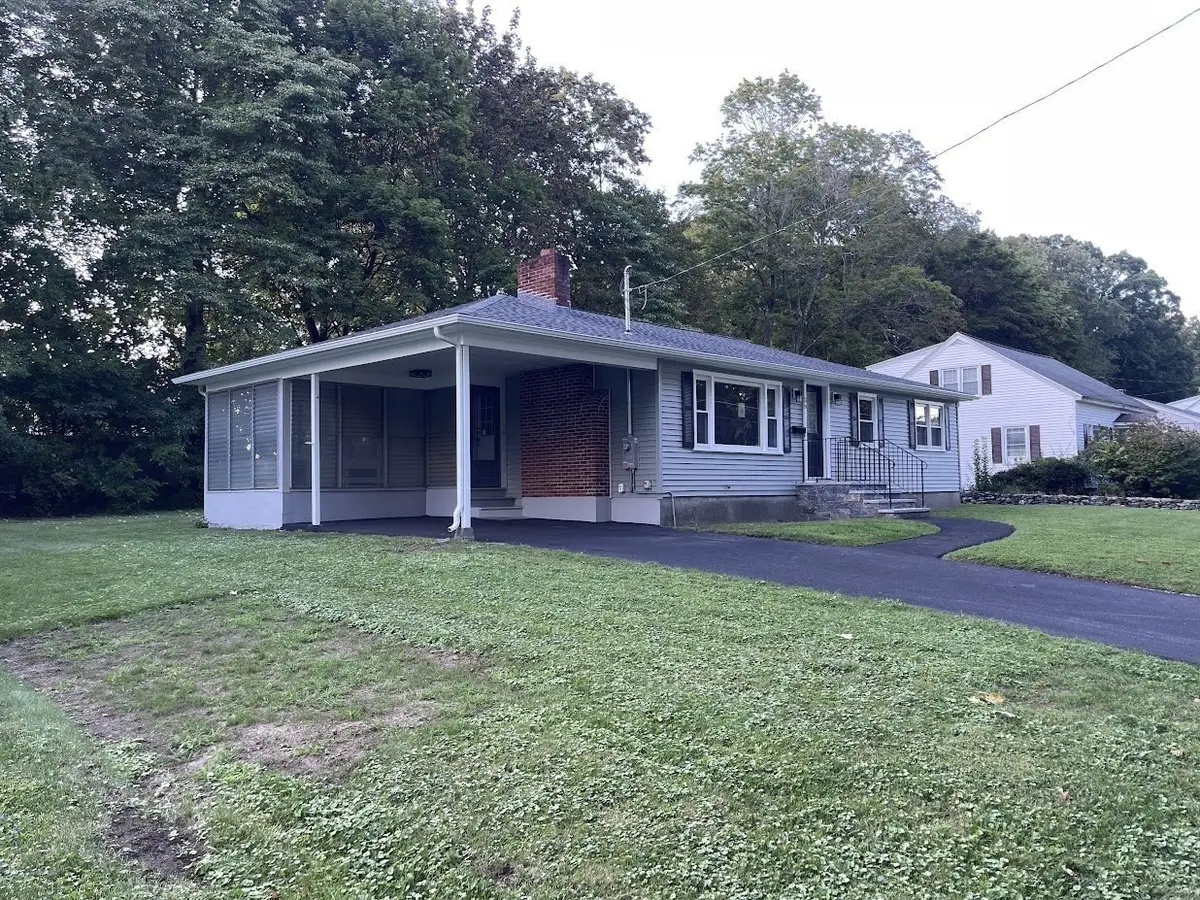 36 Stuart Ave, Leominster, MA 01453 - #1
