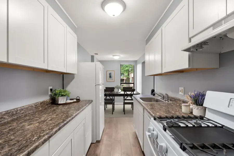 64 Shrewsbury Green Dr #E, Shrewsbury, MA 01545 - #2