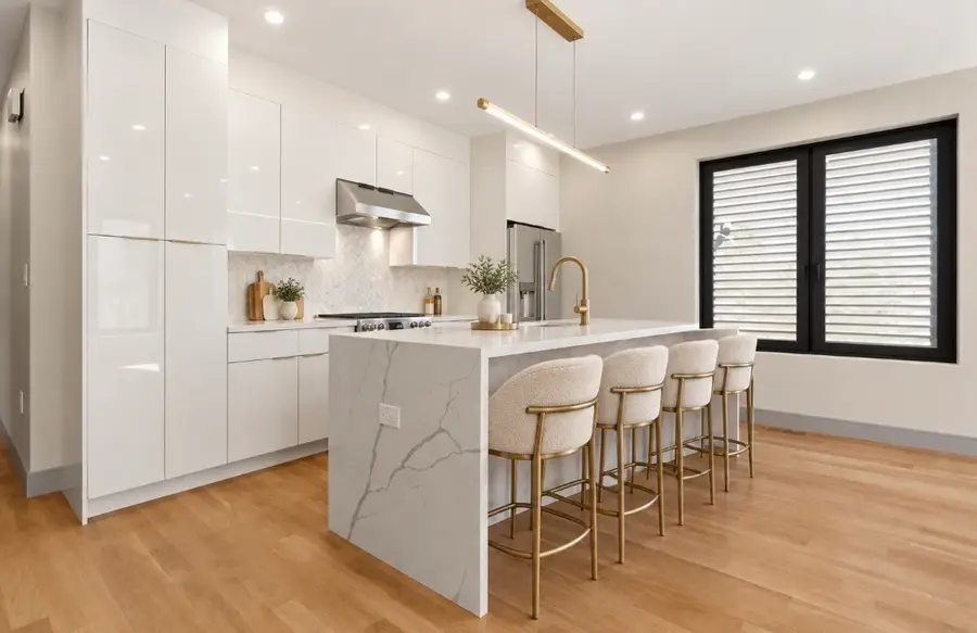 32 Mckone Street, Boston, MA 02122 - #3
