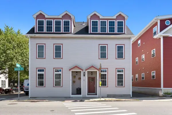 87 Bridge St #2, Salem, MA 01970