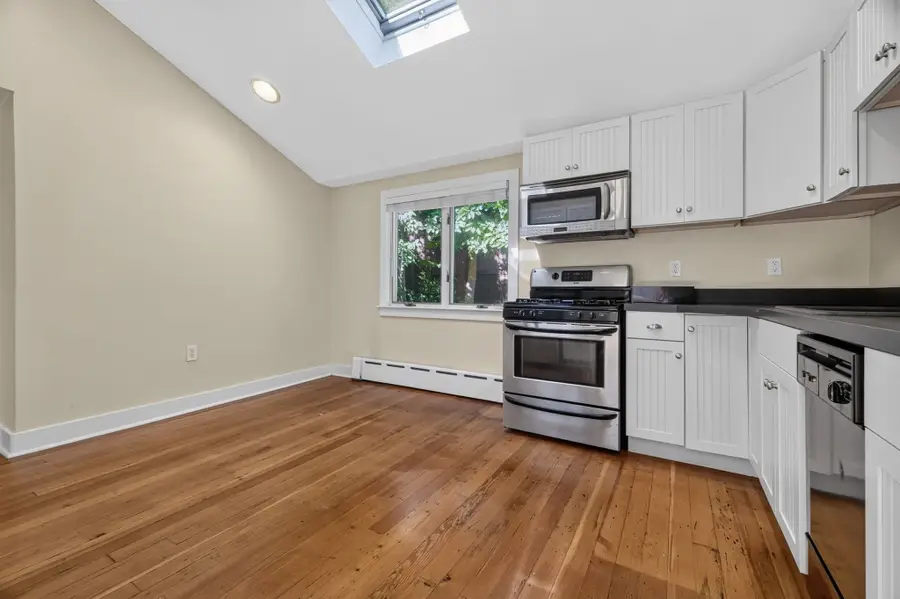 10 Hayward St, Randolph, MA 02368 - #2