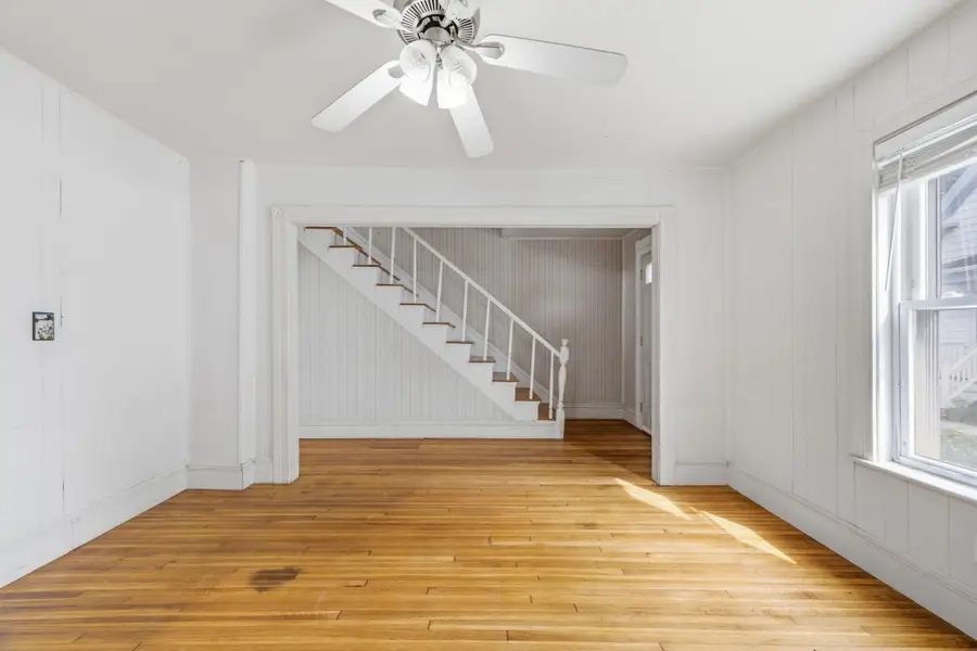 27 Houston Pl, Lynn, MA 01905 - #2