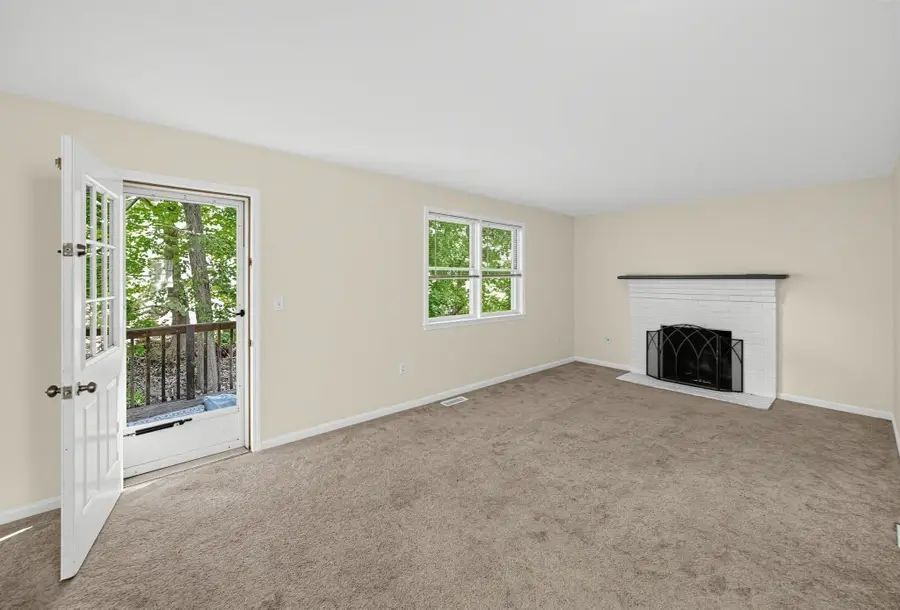 8 Mahogany Run #8, Leominster, MA 01453 - #2