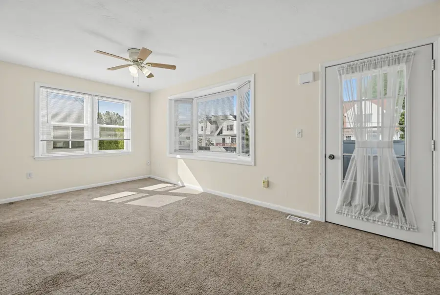 8 Mahogany Run #8, Leominster, MA 01453 - #3