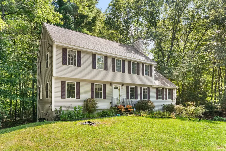 245 Hampstead St, Methuen, MA 01844 - #3