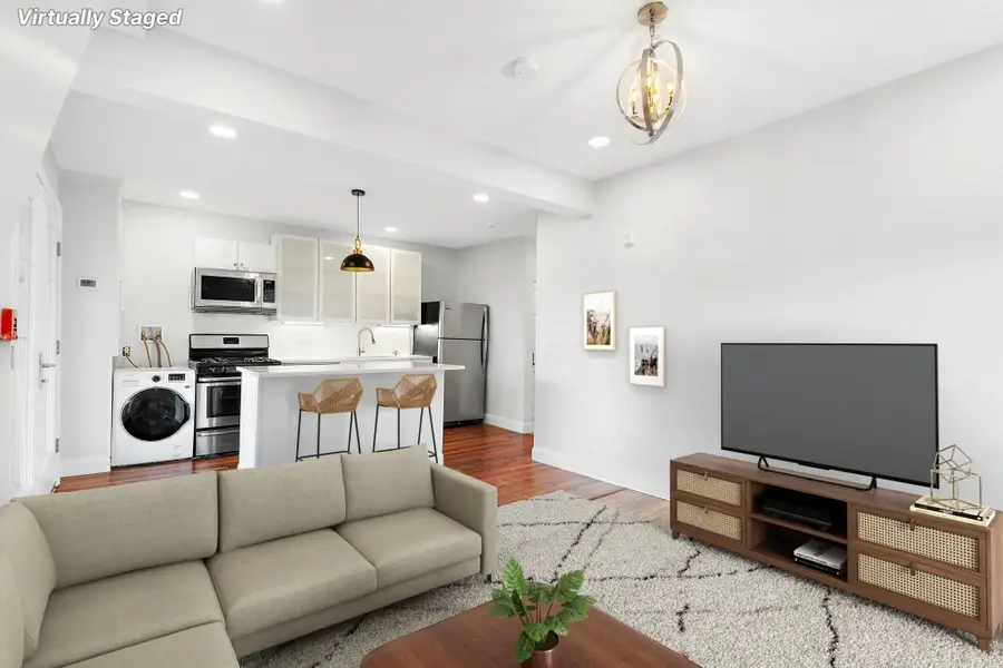 104 Thorndike St #3, Cambridge, MA 02141 - #2