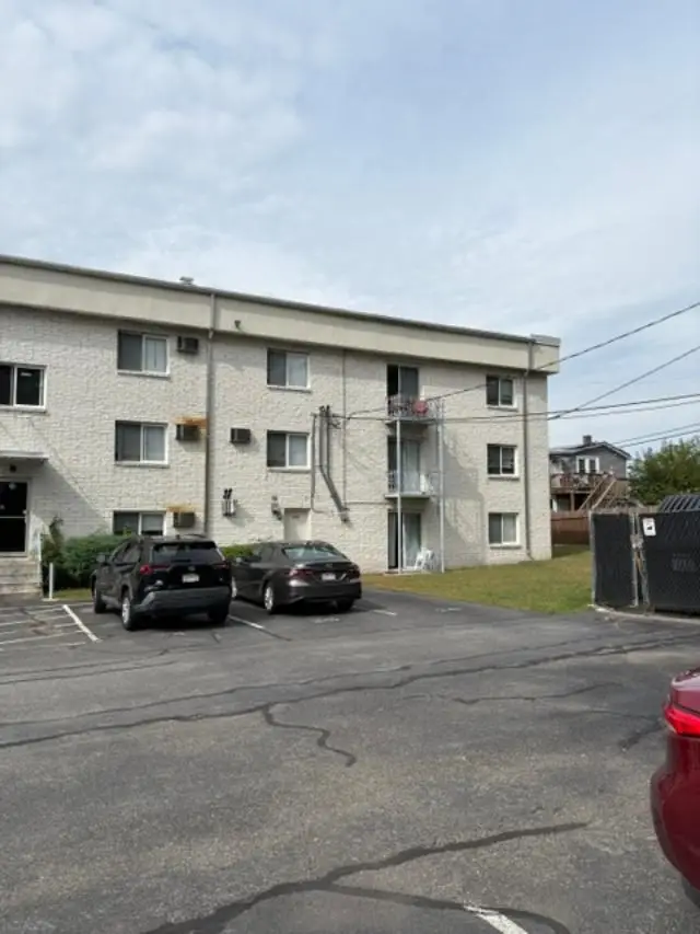 24 Inman St #3, Lawrence, MA 01843 - #2