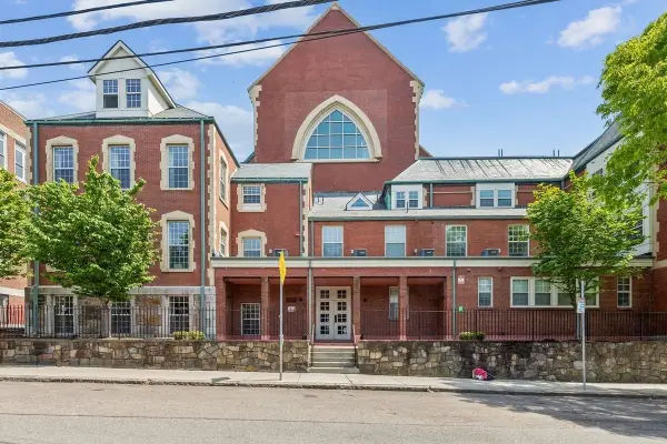 225 Dorchester Street #27, Boston, MA 02127