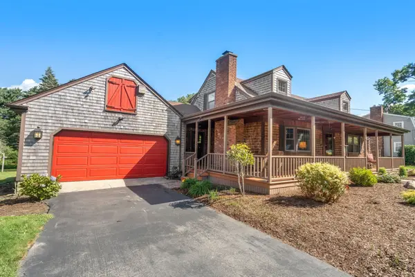 283 Hamlin St, Acushnet, MA 02743