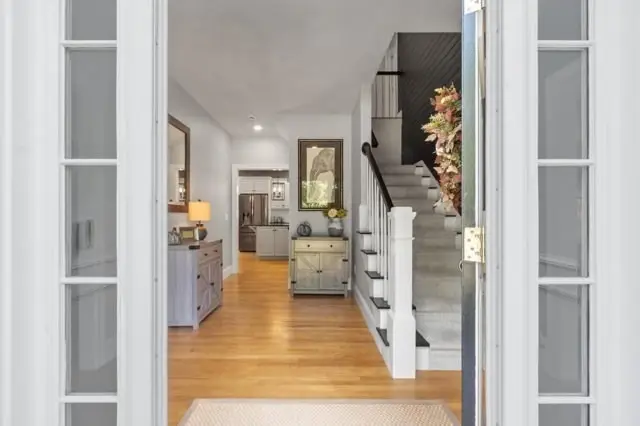 25 Stonebridge Rd, Groveland, MA 01834 - #3
