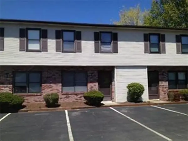429 South Main Street #11, Attleboro, MA 02703