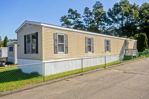 56 Klondike Ave, Westfield, MA 01085