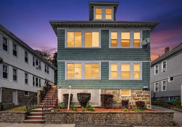 18 Franconia St, Boston, MA 02122