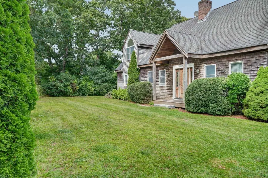 68 Front Street, Oak Bluffs, MA 02557 - #3