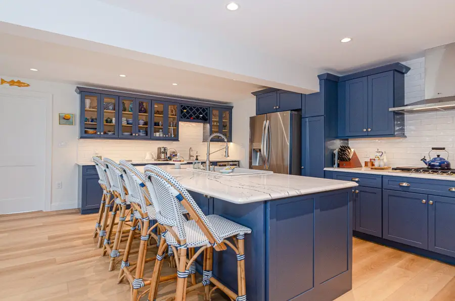 44 Oakdale Ave, Marion, MA 02738 - #3