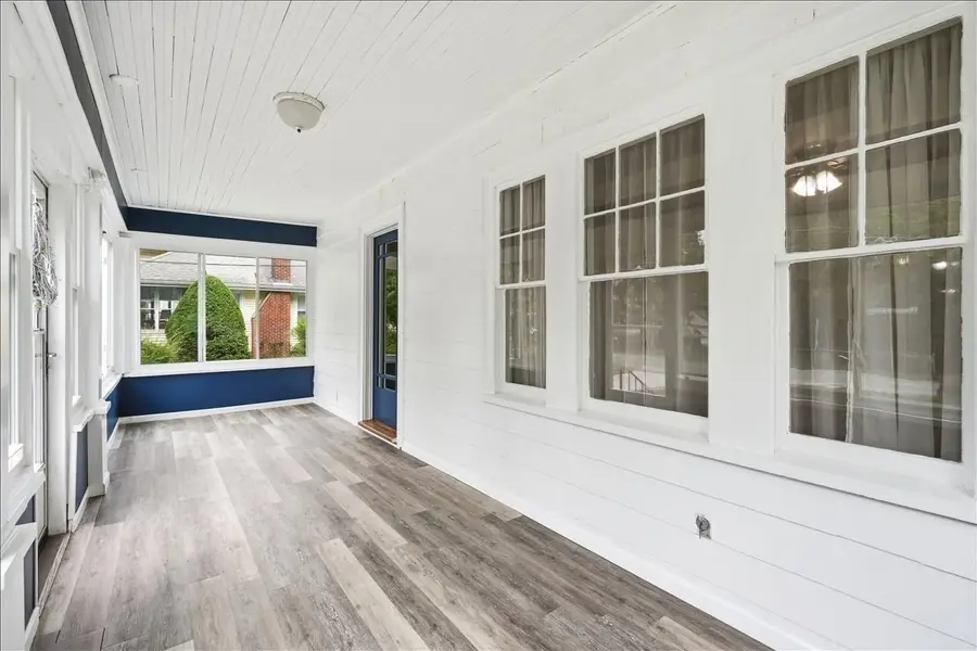 15 Walnut St, West Bridgewater, MA 02379 - #2