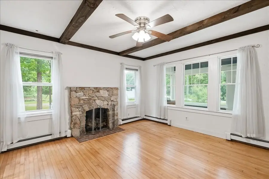 15 Walnut St, West Bridgewater, MA 02379 - #3