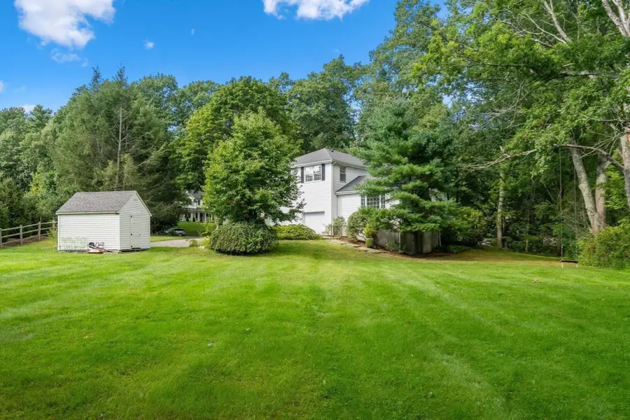10 Circle Dr, Dover, MA 02030 - #2