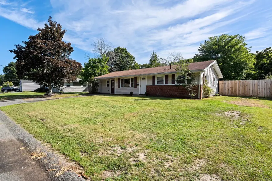 131 Elsie Rd, Brockton, MA 02032 - #2