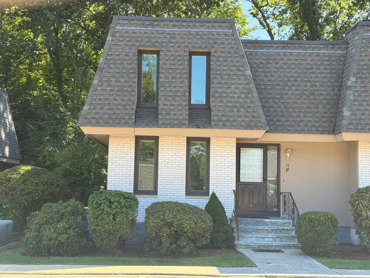 14 Grove Sq #14, Randolph, MA 02368 - #1