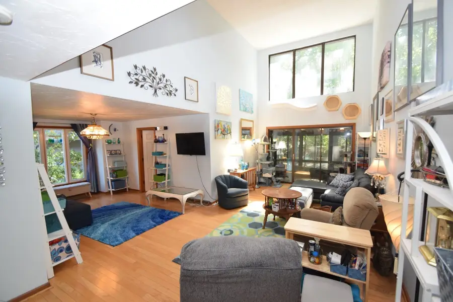 14 Grove Sq #14, Randolph, MA 02368 - #3