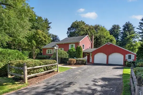 356 Springfield St, Wilbraham, MA 01095