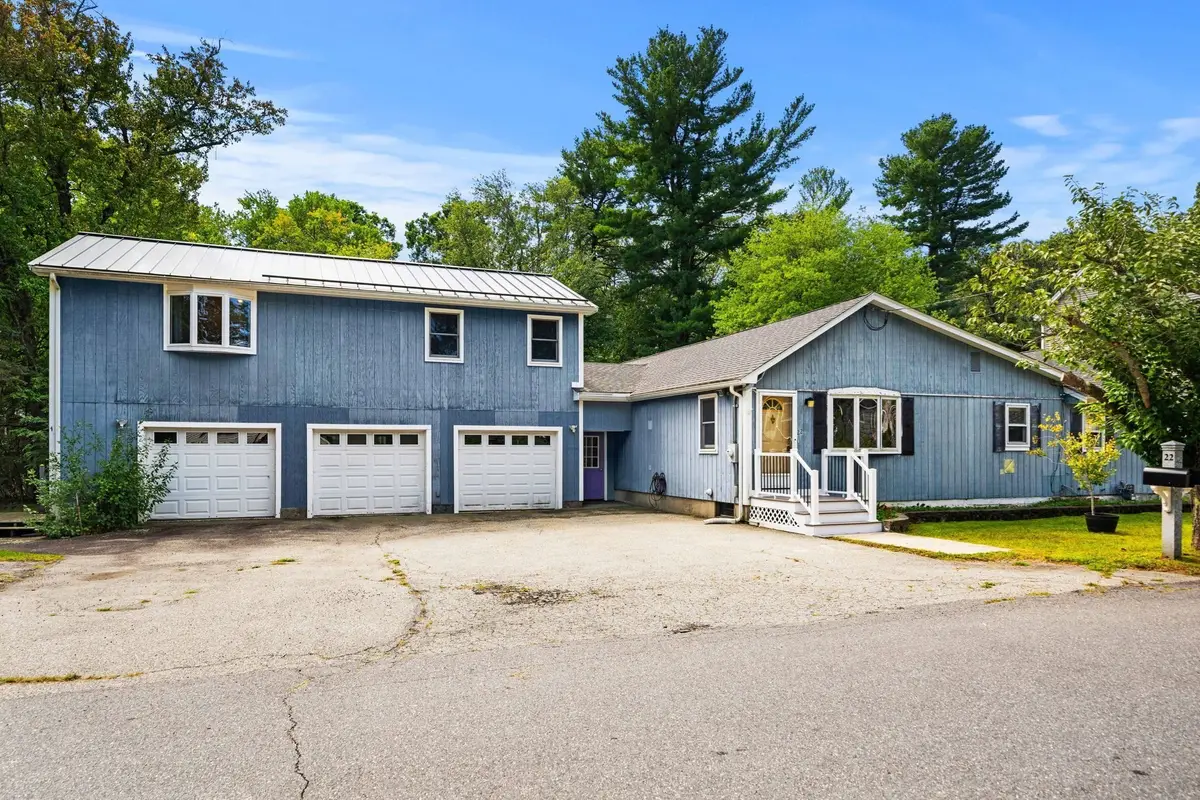 22 Basswood Ave, Billerica, MA 01821 - #1