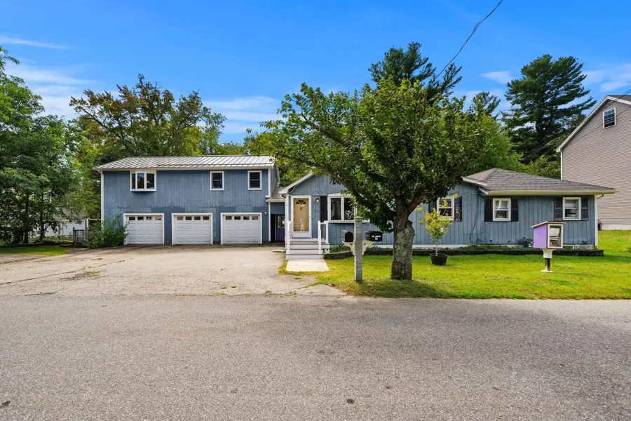 22 Basswood Ave, Billerica, MA 01821 - #2