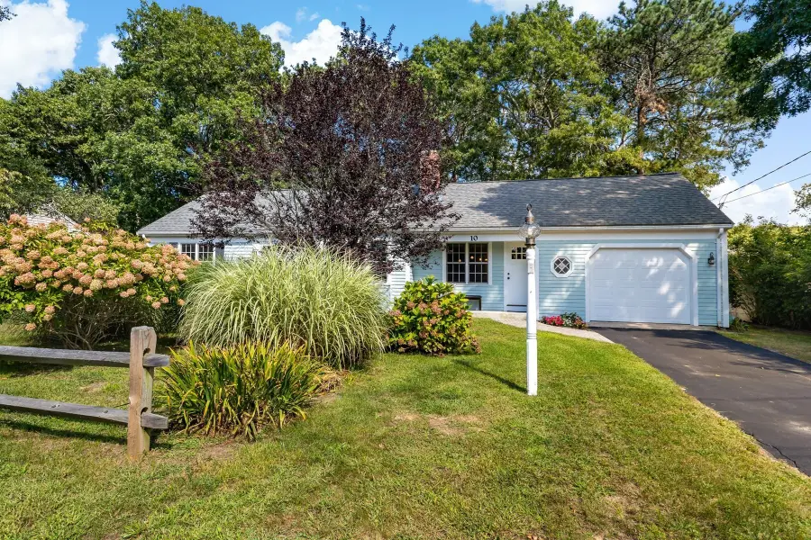 10 Templeton Place, Yarmouth, MA 02673 - #2