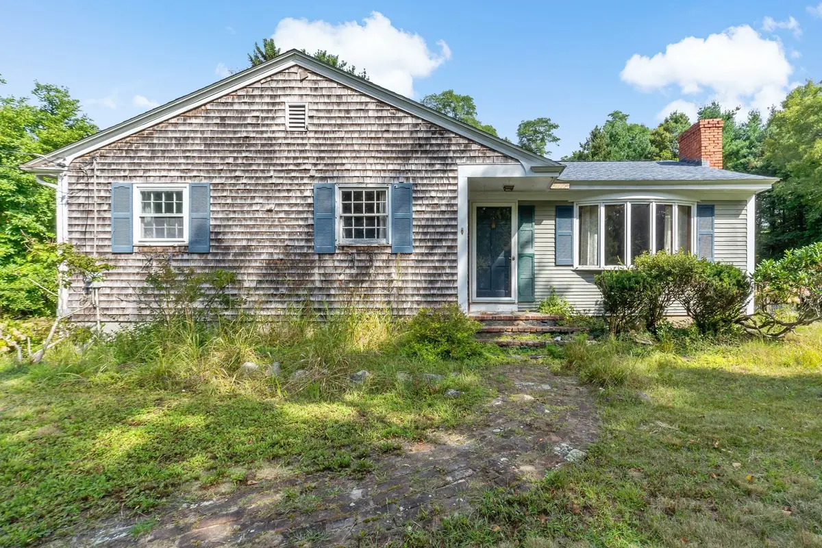 2 County St, Rehoboth, MA 02769 - #1
