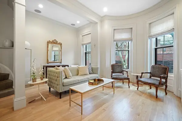 43 Warren Ave #2, Boston, MA 02116