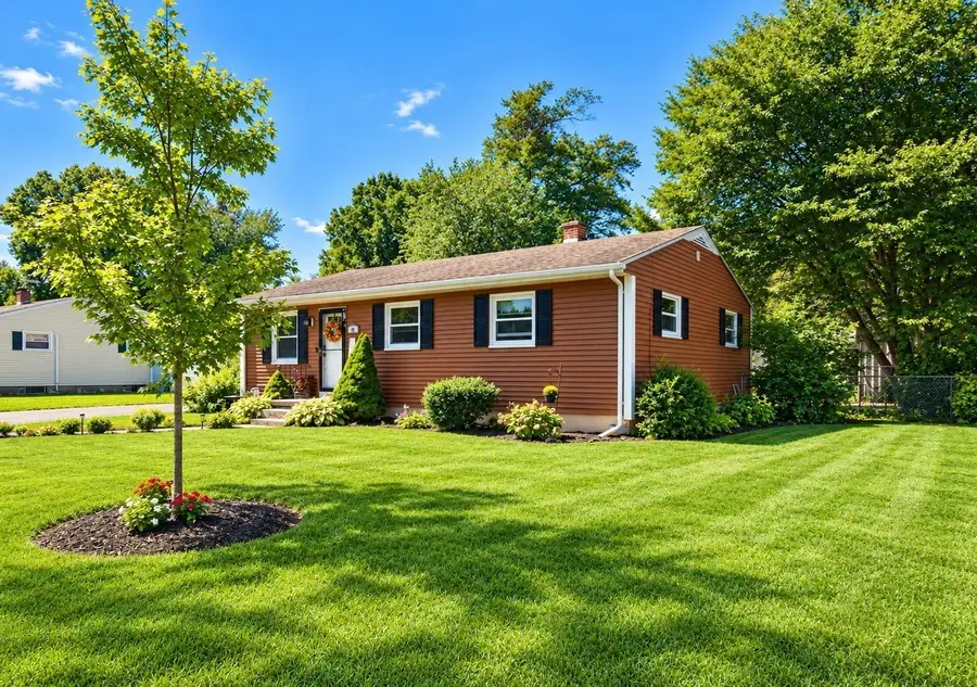 92 Louis Rd, Springfield, MA 01118 - #3
