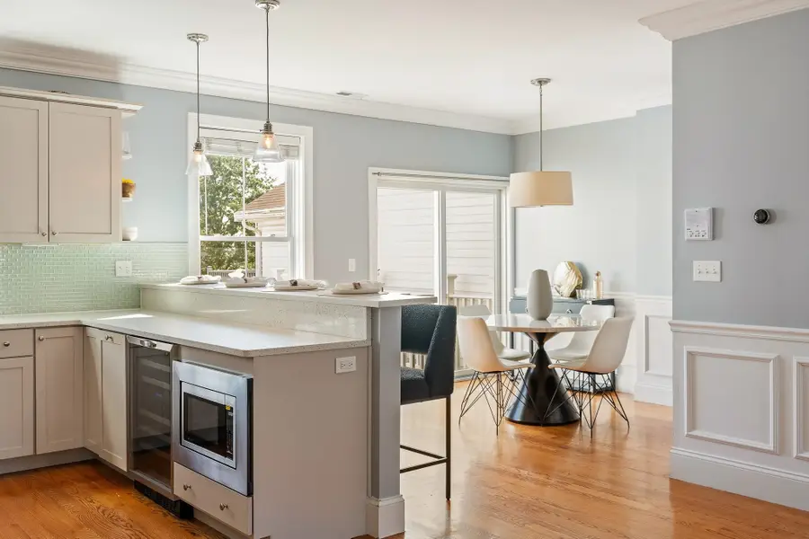 413 E 7th St #2, Boston, MA 02127 - #2
