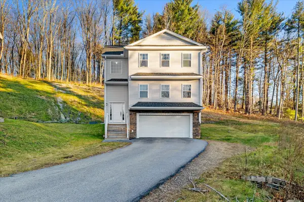60 City Depot Rd #401, Charlton, MA 01507