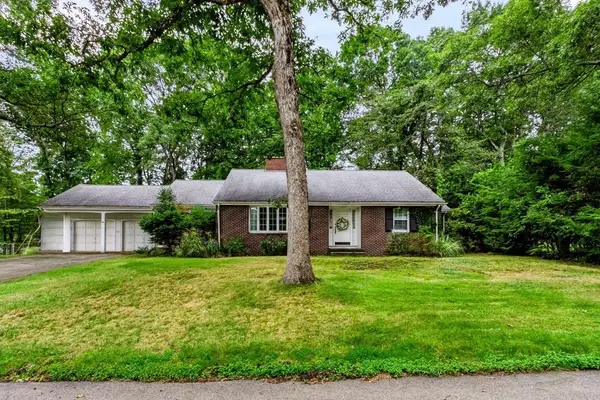 61 Page Road, North Attleboro, MA 02760
