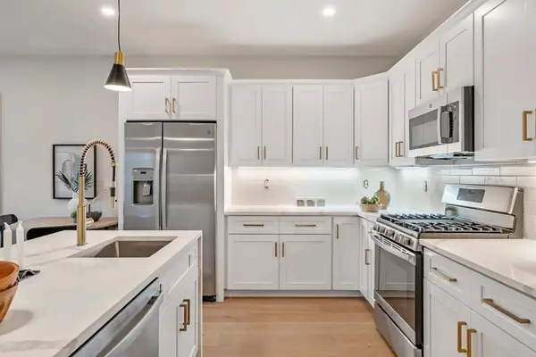 31 Wabon St #2, Boston, MA 02121