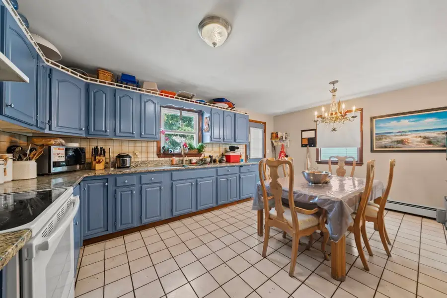 79 Johnson St, Lynn, MA 01902 - #3