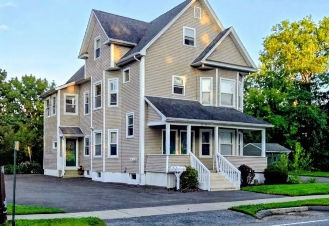 96-98 Walnut St, Agawam, MA 01001 - #1