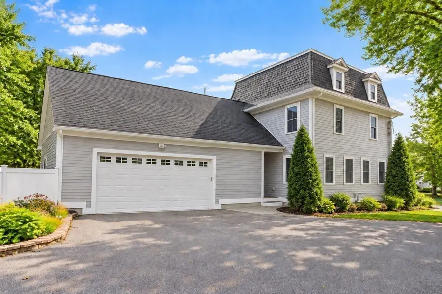 80 Pleasant St #80, Medfield, MA 02052 - #2