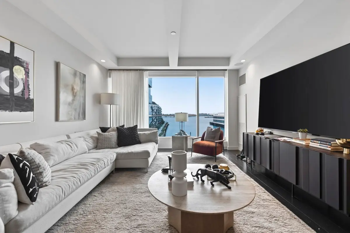 150 Seaport Blvd #6D, Boston, MA 02210 - #1