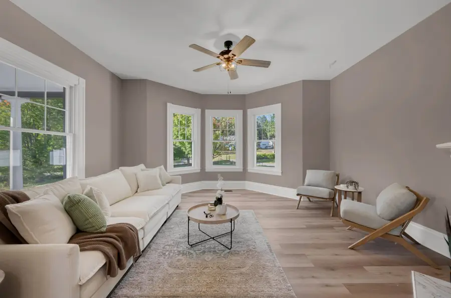 763 Massachusetts Avenue #A, Lunenburg, MA 01462 - #2