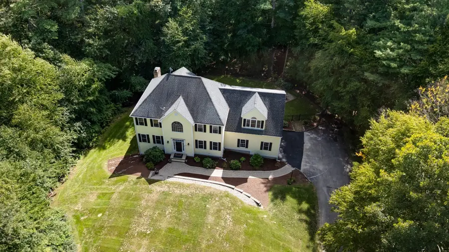 51 Danforth Ln, Bolton, MA 01740 - #3