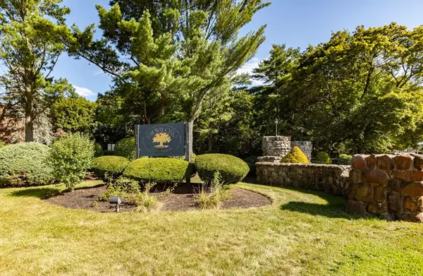 221 Oak Street #3-24, Brockton, MA 02301