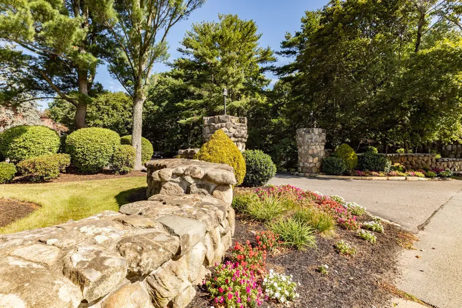 221 Oak Street #3-24, Brockton, MA 02301 - #2