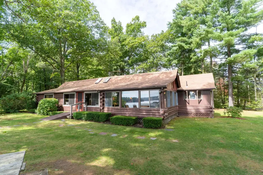 141-143 Lake Rd, Brookfield, MA 01506 - #3