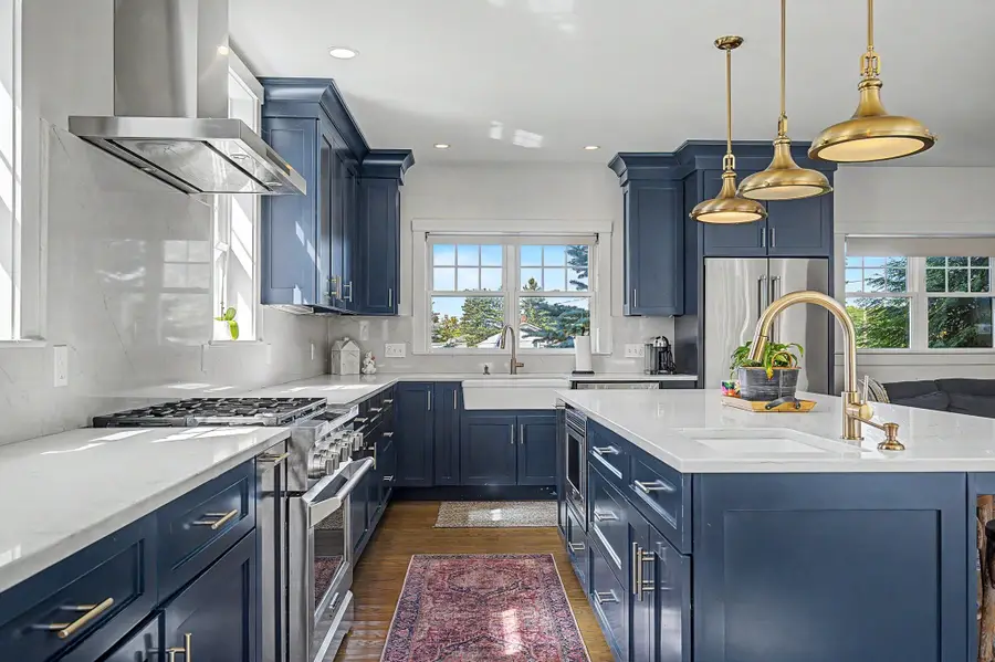 72 Grove St, Hopkinton, MA 01748 - #3