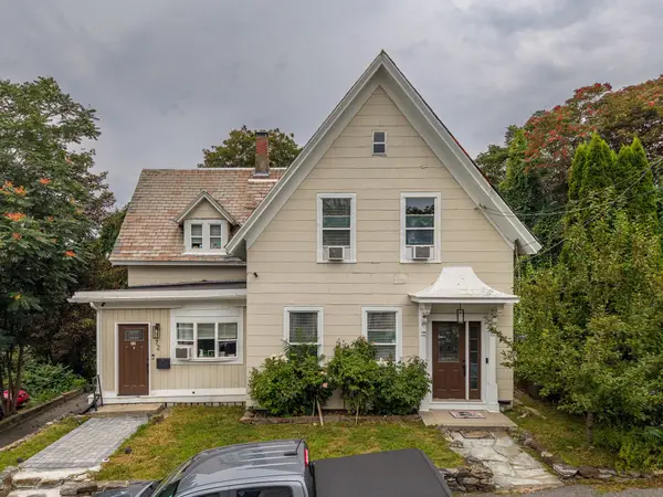 72 Mount Vernon St, Fitchburg, MA 01420